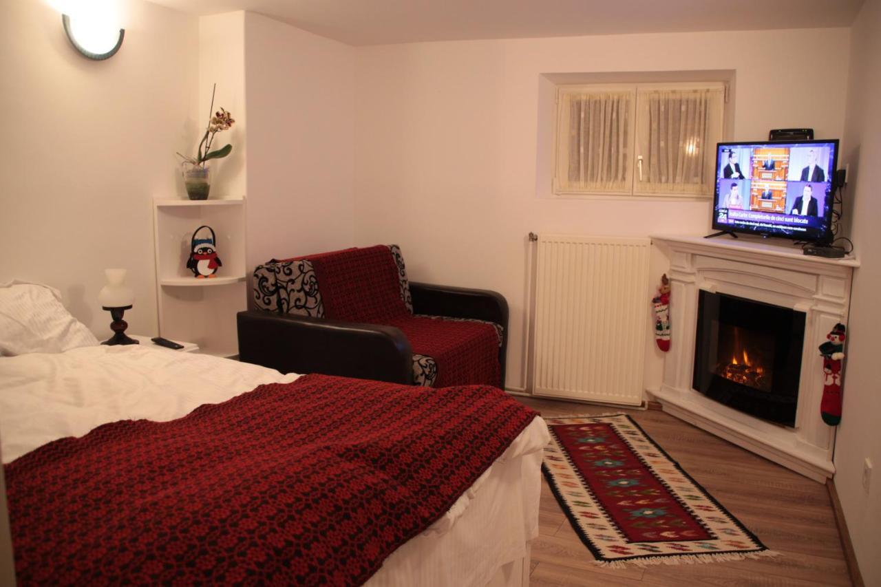Republicii Rustic Apartament In Brasov City Center 외부 사진
