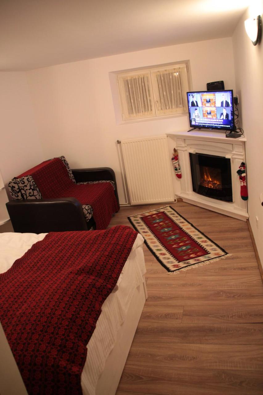 Republicii Rustic Apartament In Brasov City Center 외부 사진